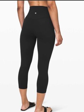 Lululemon Align High Rise Crop Leggings Size 6 Black